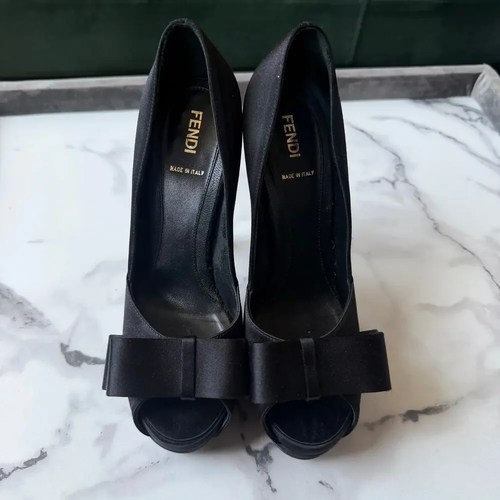 Fendi deco bow